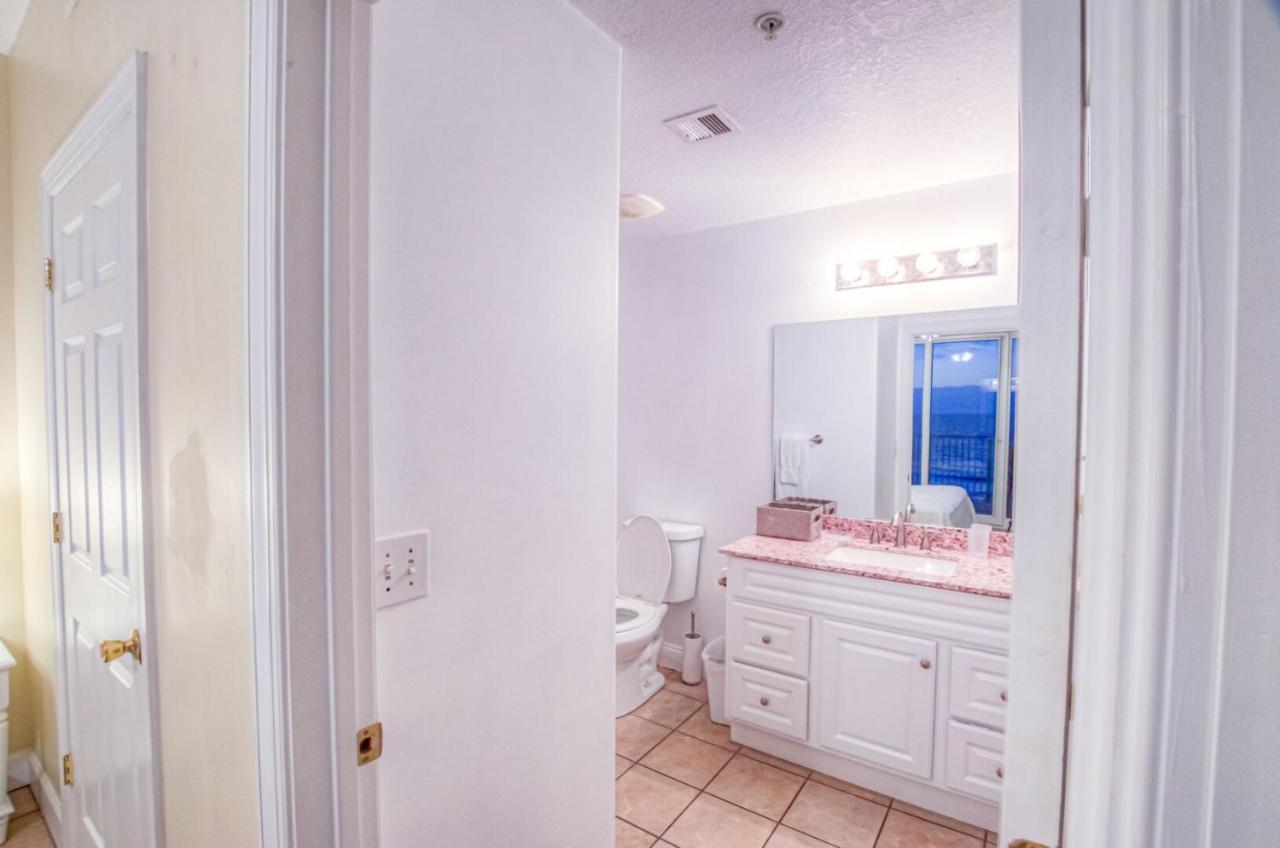 Fantastic Private Complex -beachfront 2bd Ocean Villa! Gorgeous Amenities Holiday home
