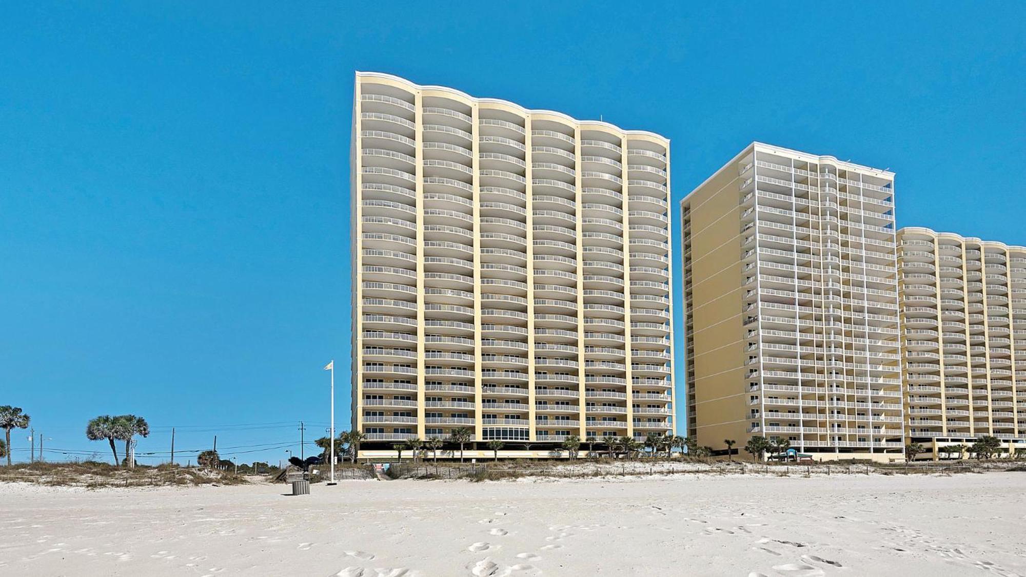 Fantastic Private Complex -beachfront 2bd Ocean Villa! Gorgeous Amenities Holiday home *