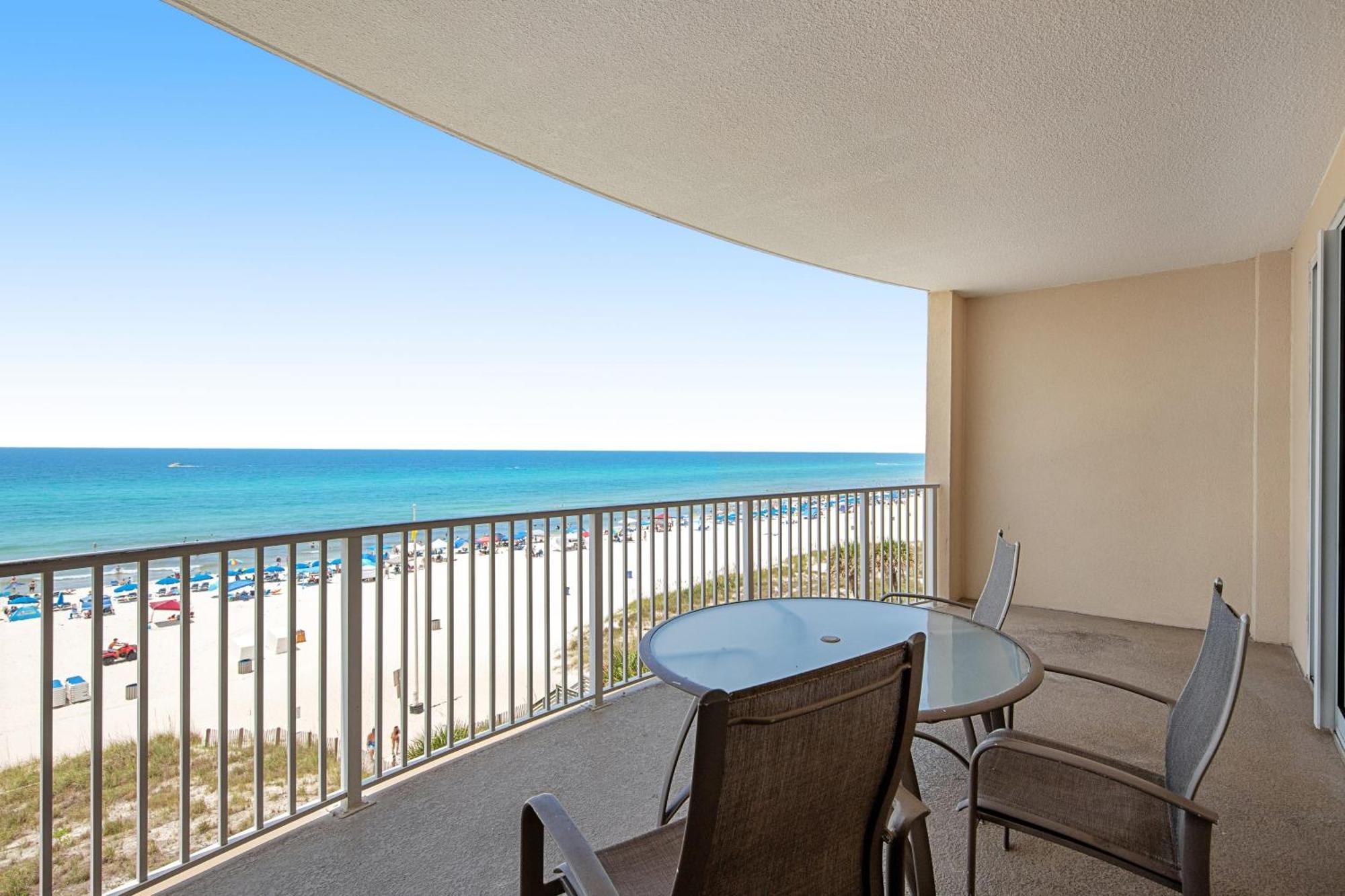 Fantastic Private Complex -beachfront 2bd Ocean Villa! Gorgeous Amenities Holiday home Panama City Beach